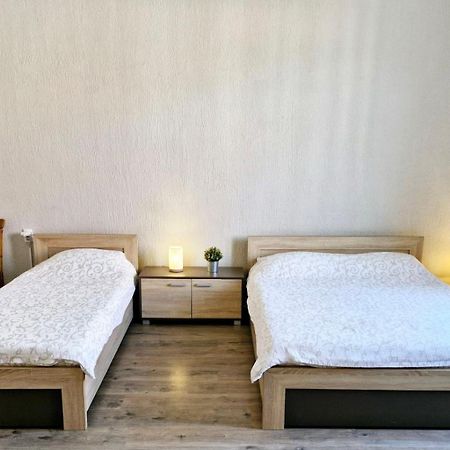 A Pousada Centar Lux 2 Zrenjanin Exterior foto
