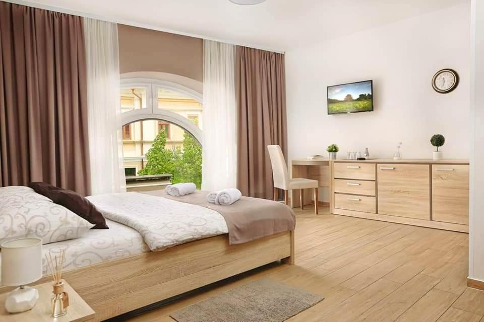 A Pousada Centar Lux 2 Zrenjanin Exterior foto