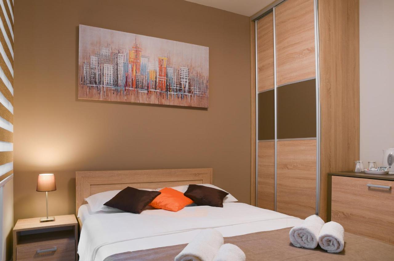 A Pousada Centar Lux 2 Zrenjanin Exterior foto